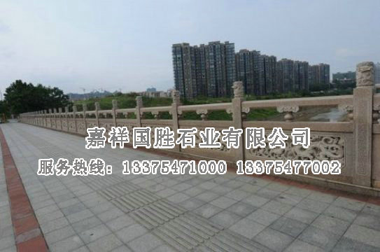 點(diǎn)擊查看詳細(xì)信息<br>標(biāo)題：護(hù)城河欄桿 閱讀次數(shù)：6159